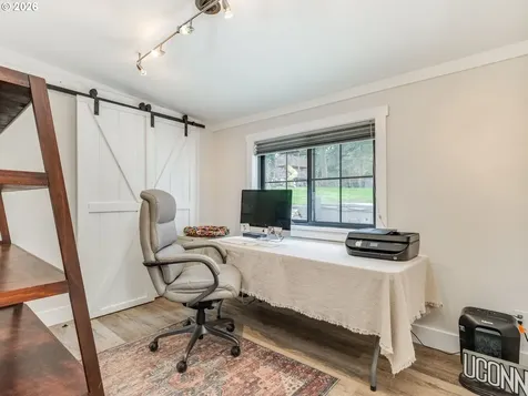 5801 NE Abbey Road Carlton OR 97111