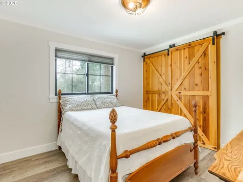 5801 NE Abbey Road Carlton OR 97111