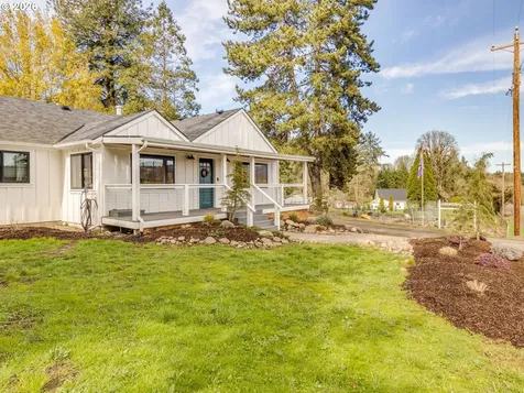 5801 NE Abbey Road Carlton OR 97111