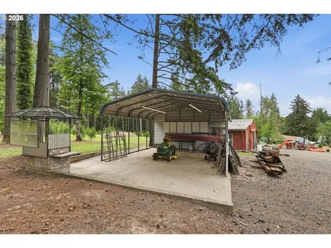 5801 NE Abbey Road Carlton OR 97111