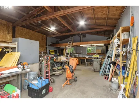 5801 NE Abbey Road Carlton OR 97111