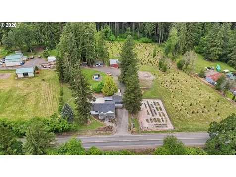5801 NE Abbey Road Carlton OR 97111