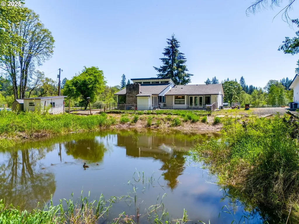30736 NE Lewisville Highway Battle Ground WA 98604