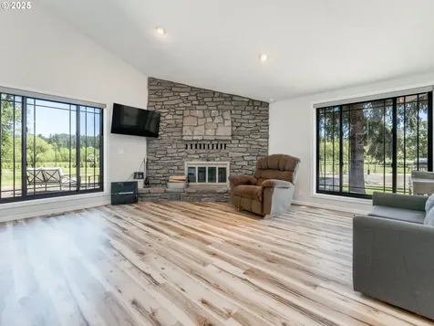 30736 NE Lewisville Highway Battle Ground WA 98604