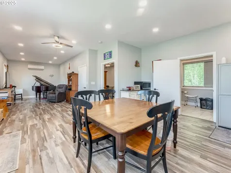 30736 NE Lewisville Highway Battle Ground WA 98604