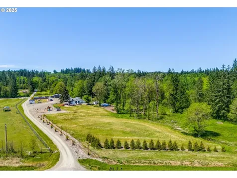 30736 NE Lewisville Highway Battle Ground WA 98604