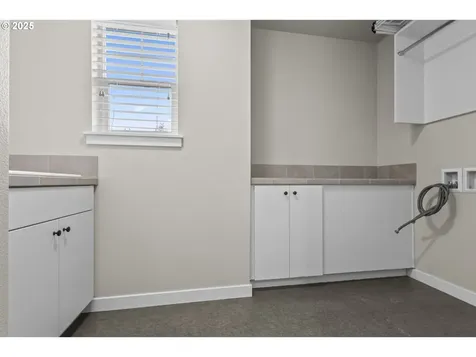 12062 SW Redberry Court Portland OR 97223