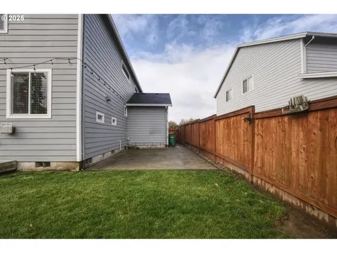 12062 SW Redberry Court Portland OR 97223