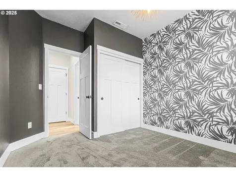 12062 SW Redberry Court Portland OR 97223