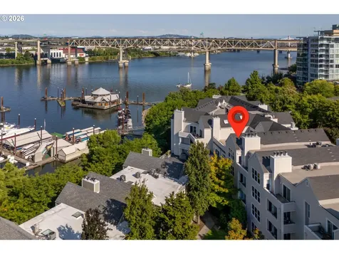 305 S Montgomery Street Portland OR 97201