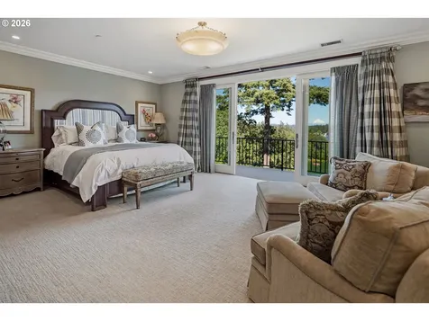 15599 Village Drive Lake Oswego OR 97034