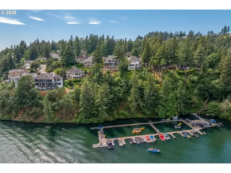 15599 Village Drive Lake Oswego OR 97034