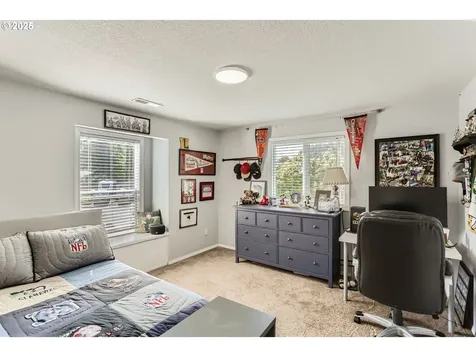 1736 Regency Street West Linn OR 97068