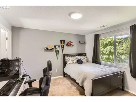 1736 Regency Street West Linn OR 97068