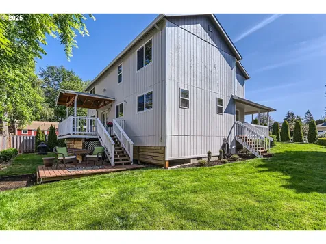 1736 Regency Street West Linn OR 97068