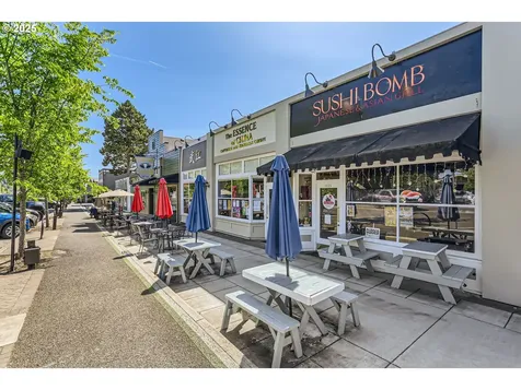 1736 Regency Street West Linn OR 97068