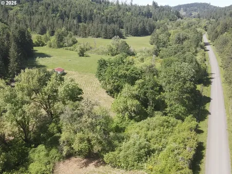11894 SW Dupee Valley Road Mcminnville OR 97128