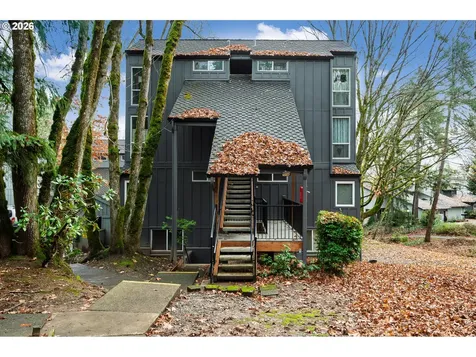 100 Kerr Parkway Lake Oswego OR 97035