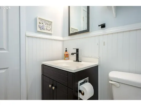 100 Kerr Parkway Lake Oswego OR 97035