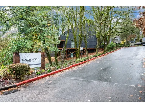 100 Kerr Parkway Lake Oswego OR 97035