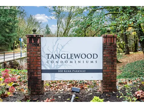 100 Kerr Parkway Lake Oswego OR 97035