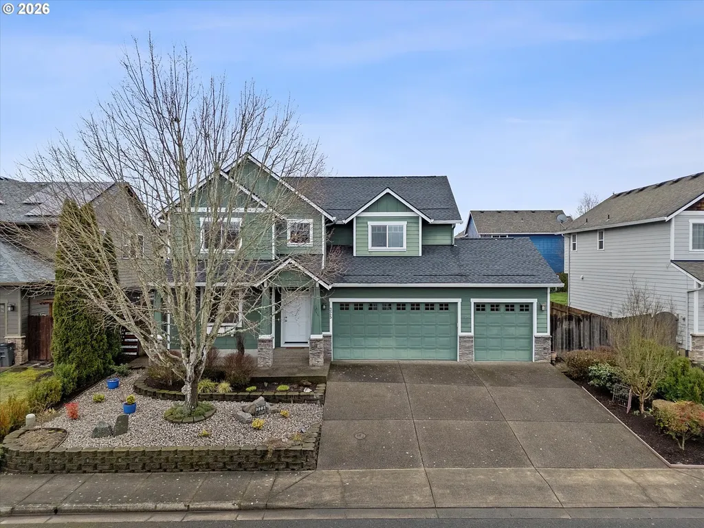 325 N Elm Street Yamhill OR 97148