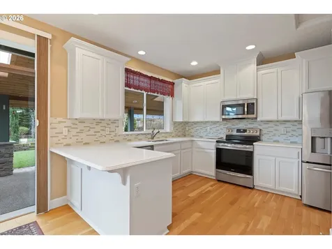 325 N Elm Street Yamhill OR 97148