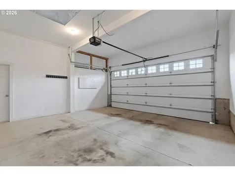 325 N Elm Street Yamhill OR 97148