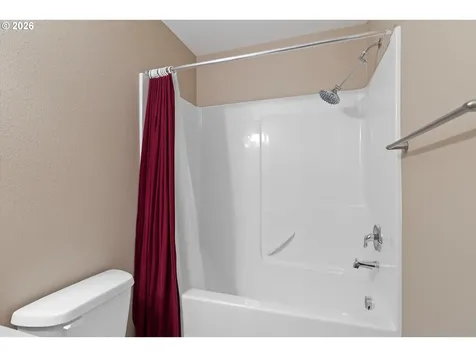 325 N Elm Street Yamhill OR 97148