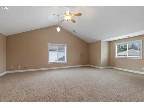 325 N Elm Street Yamhill OR 97148