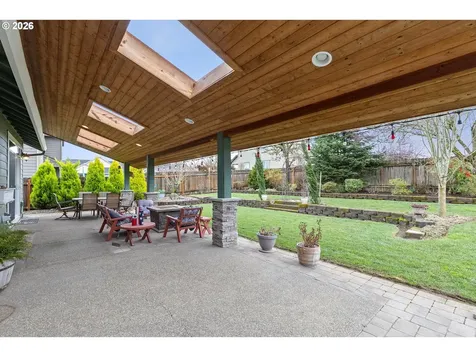 325 N Elm Street Yamhill OR 97148