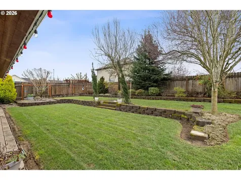 325 N Elm Street Yamhill OR 97148