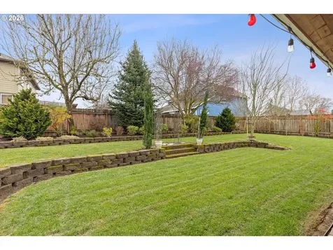 325 N Elm Street Yamhill OR 97148