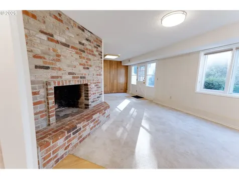 7655 SW 142nd Court Beaverton OR 97008