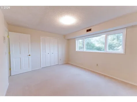 7655 SW 142nd Court Beaverton OR 97008