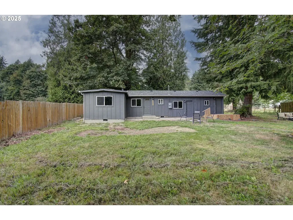 16790 Lewis River Road Cougar WA 98616