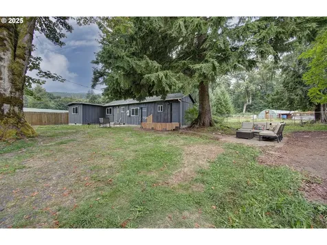 16790 Lewis River Road Cougar WA 98616