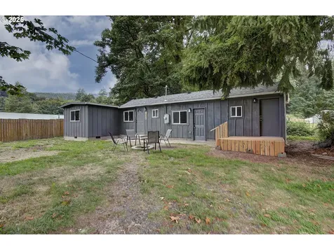 16790 Lewis River Road Cougar WA 98616