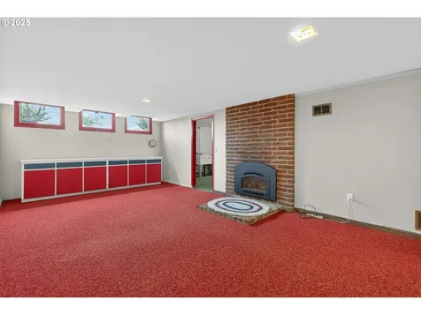 5306 SE 64th Avenue Portland OR 97206