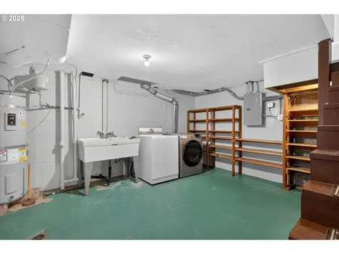 5306 SE 64th Avenue Portland OR 97206