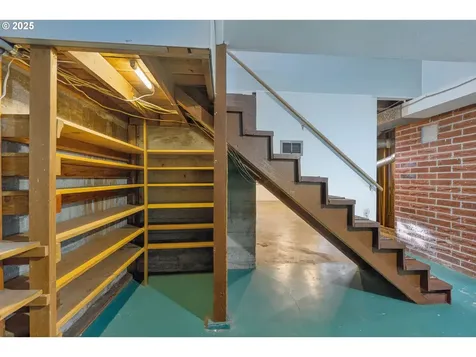 5306 SE 64th Avenue Portland OR 97206