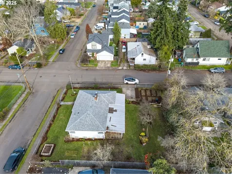 5306 SE 64th Avenue Portland OR 97206