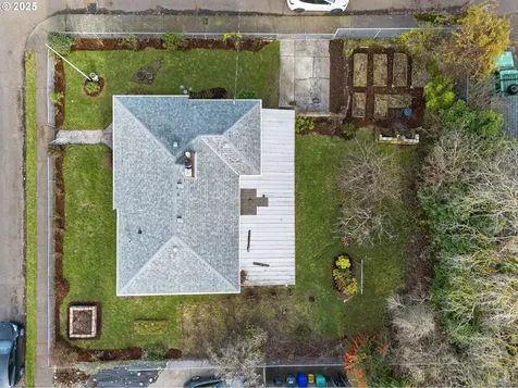 5306 SE 64th Avenue Portland OR 97206