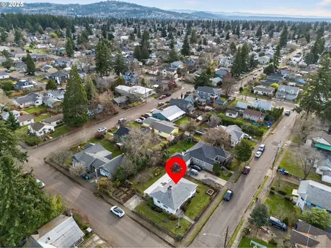 5306 SE 64th Avenue Portland OR 97206