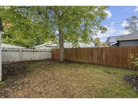 255 14th Street NE Salem OR 97301