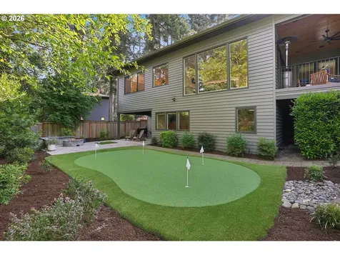 18965 Pilkington Road Lake Oswego OR 97035