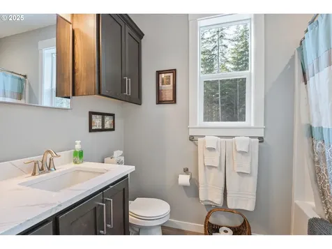 3136 Coal Creek Road Longview WA 98632