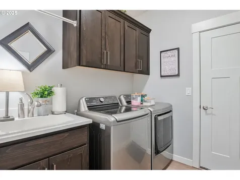 3136 Coal Creek Road Longview WA 98632