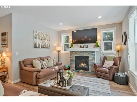 3136 Coal Creek Road Longview WA 98632