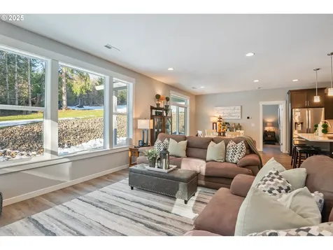 3136 Coal Creek Road Longview WA 98632